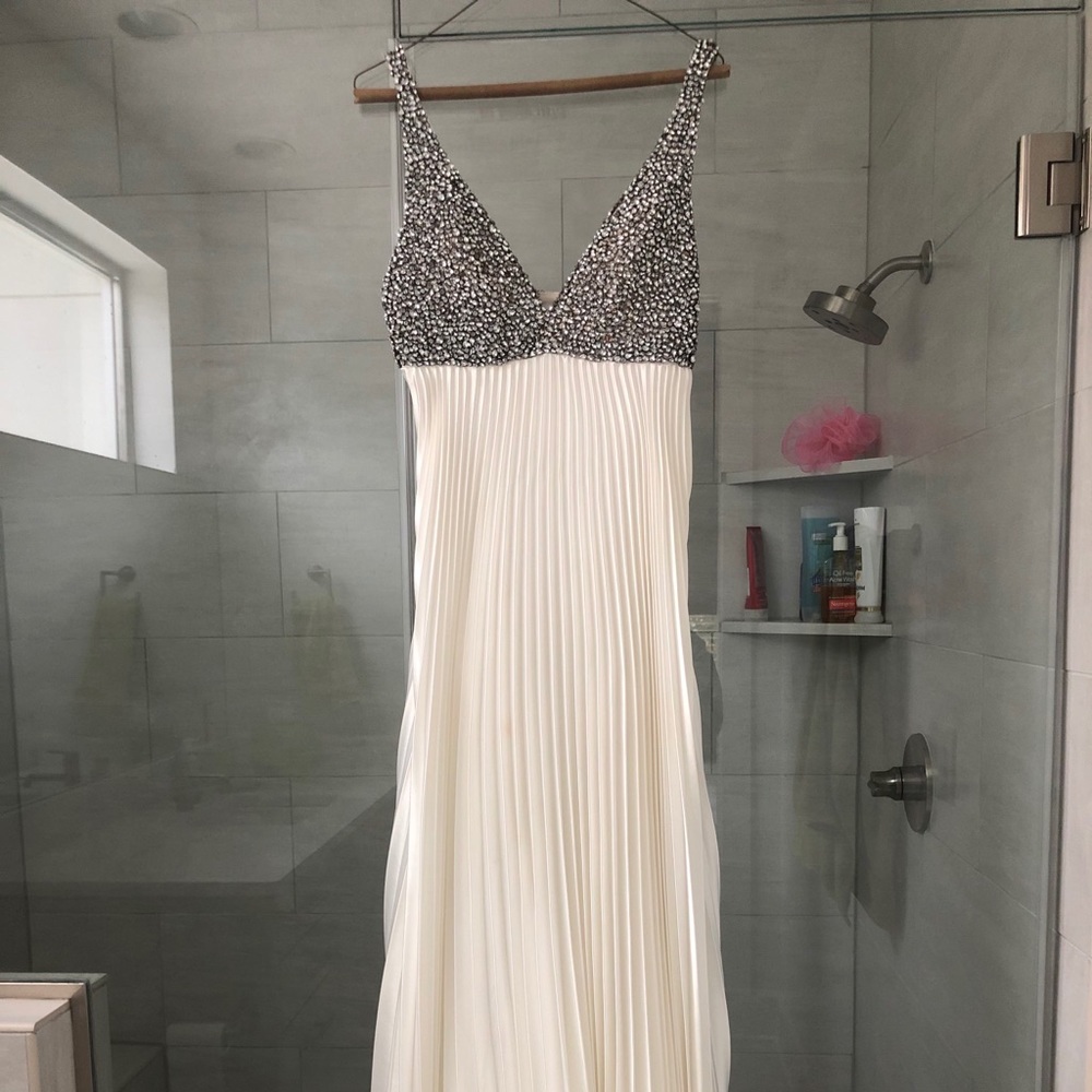 Gorgeous White Jovanni Gown